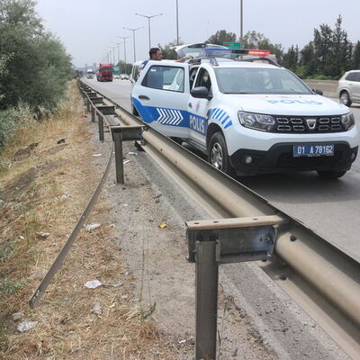 Demir bariyerleri çalmaya çalışan zanlı yakalandı