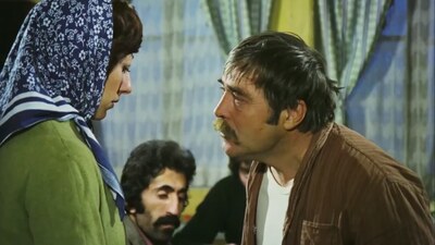 Daktilosunun başında vefat etti