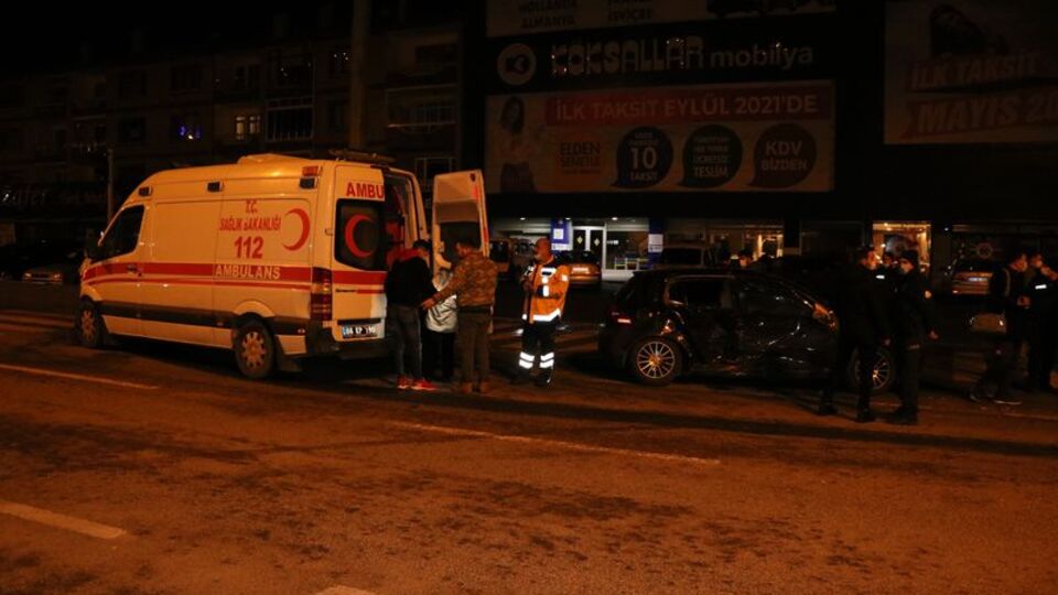 Milli güreşçi kazaya karıştı, 1 kişi öldü