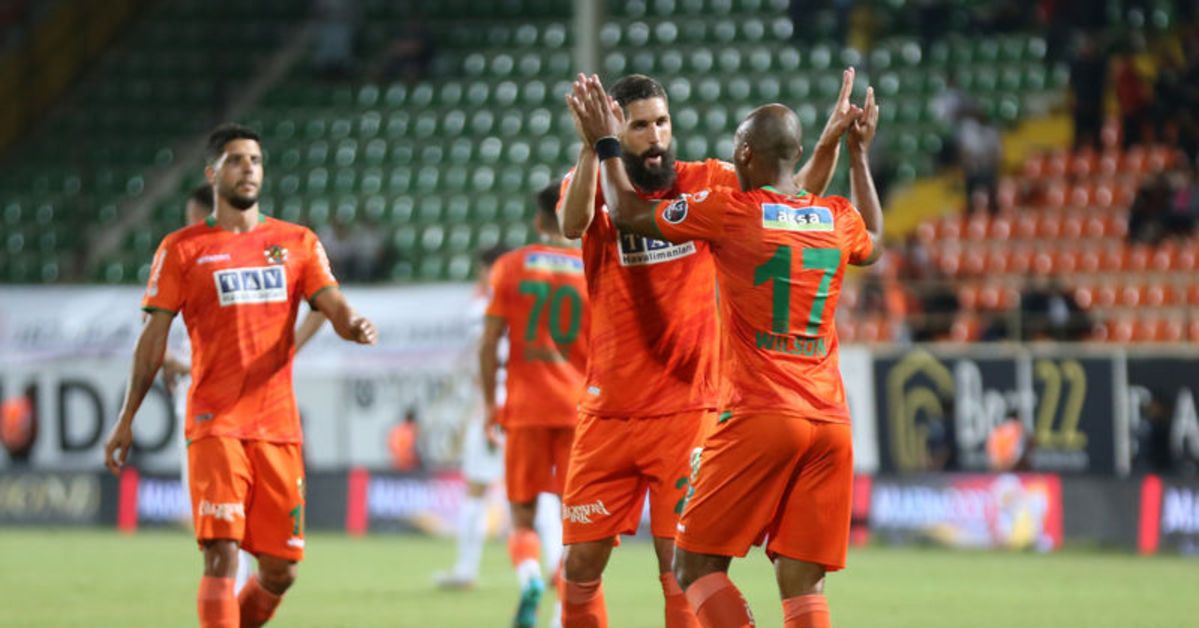 Alanyaspor: 3 - Gaziantep FK: 0 MAÇ SONUCU - Futbol Haberleri
