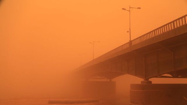 Irak'ta yoğun kum fırtınası