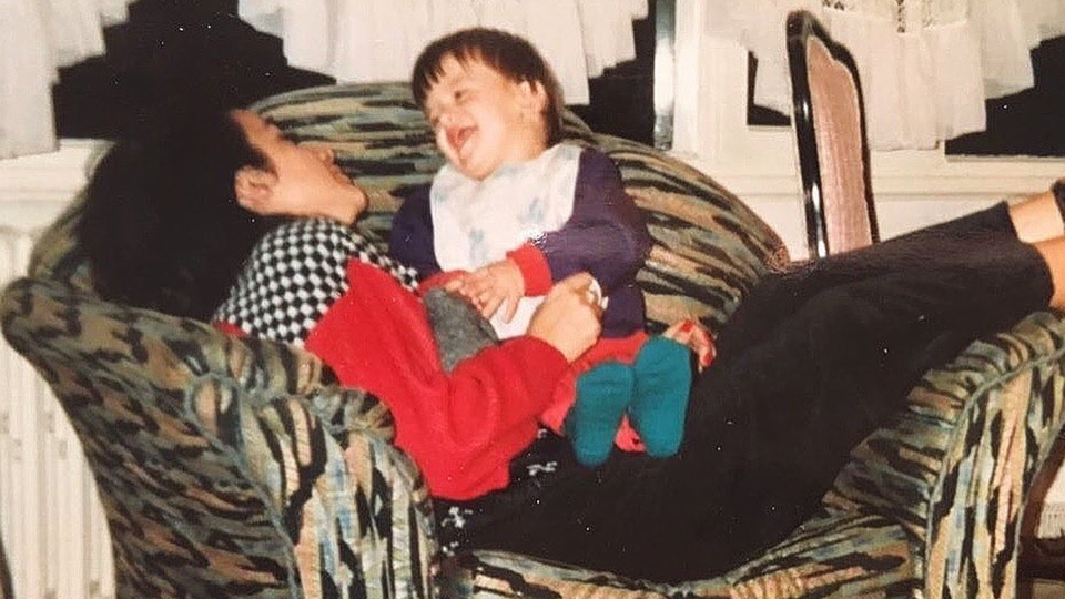 "Bugün sensiz 6. yıl meleğim..."