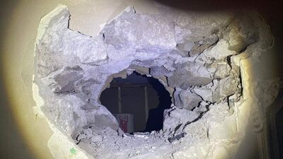 20 saniyede, 900 bin liralık altın çaldı