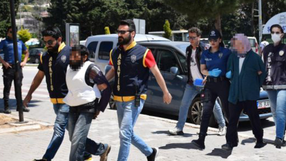 İzmir'de cinayet! Her satırı korkunç!