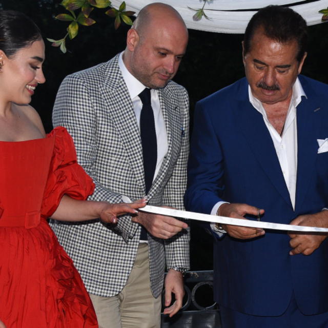 İbrahim Tatlıses'in kızı nişanlandı