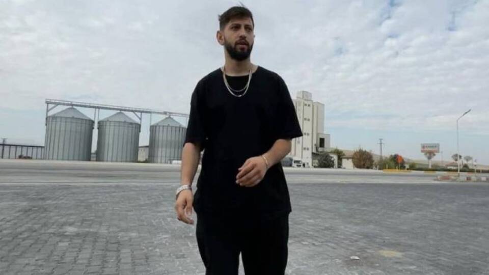 Burak Bulut kimdir, kaç yaşında?