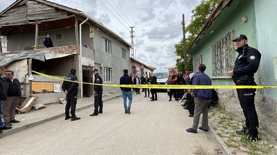 Tüyler ürperten cinayet! 15 yaşındaki çocuk annesini öldürdü