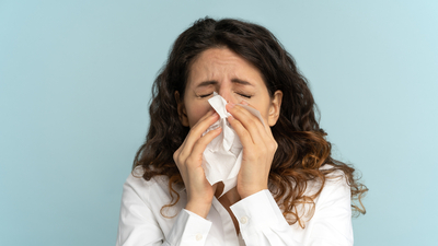 Alerjik nezle belirtileri