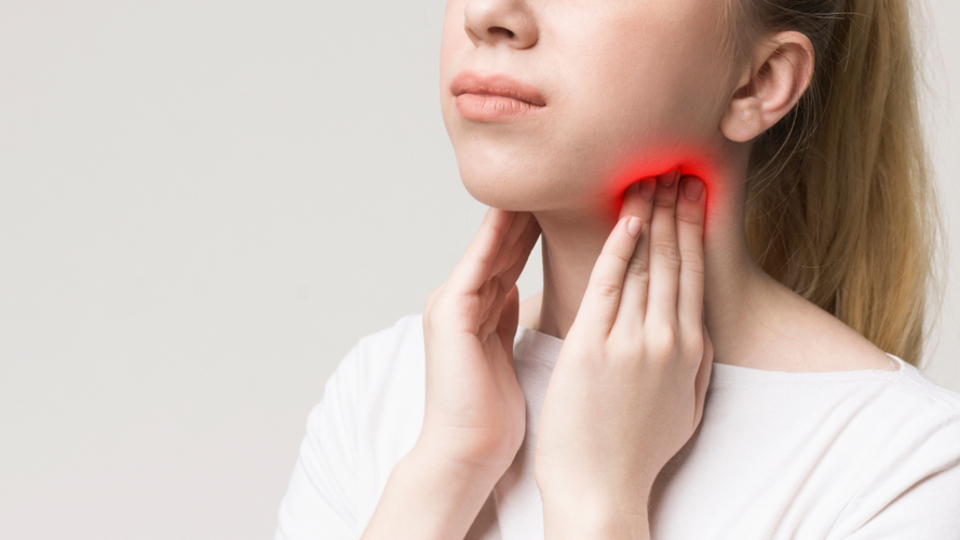 Bademcik taşı belirtileri