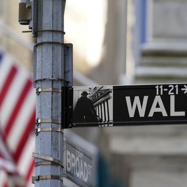 Wall Street düşüşle açıldı