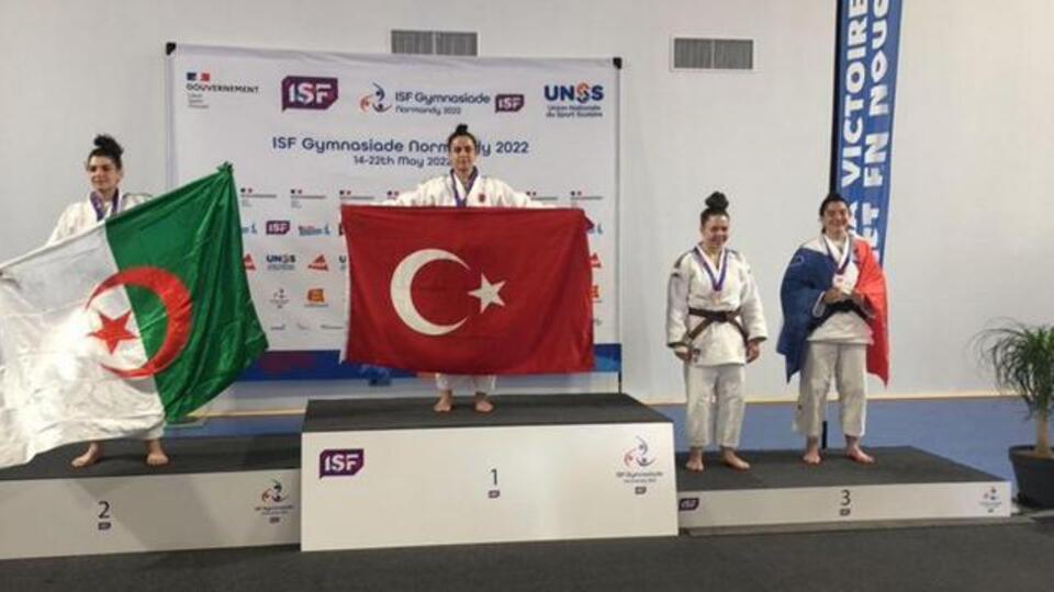 Sümeyye Kaya'dan altın madalya