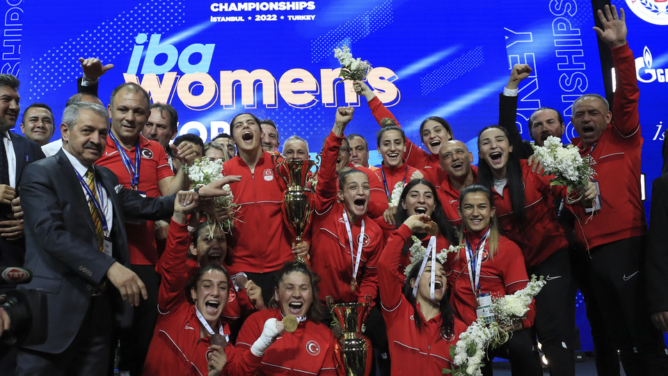 Büyük coşku! Takım halinde şampiyon olduk...