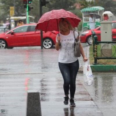 Meteoroloji'den önemli uyarı! İki bölgede sağanak!