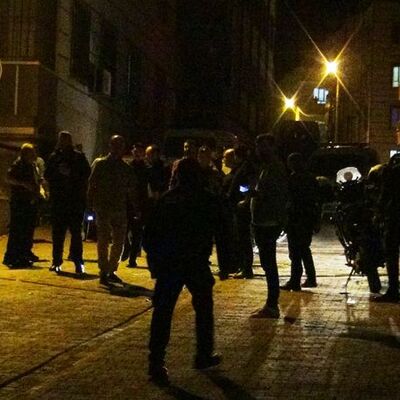 Düğünde gürültü uyarısı! Polisler yaralandı!