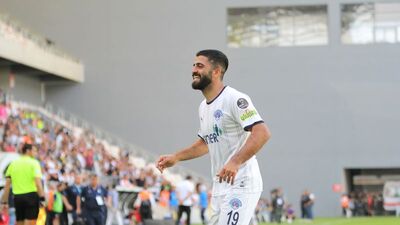 Umut Bozok '20' dedi!