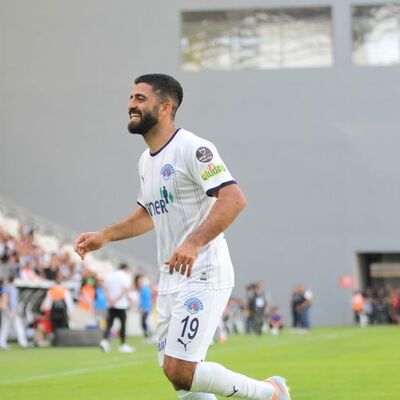 Umut Bozok '20' dedi!