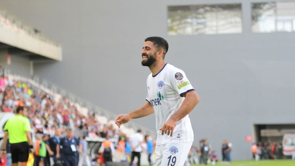 Umut Bozok '20' dedi!