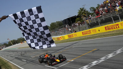 Katalunya'da zafer Verstappen'in