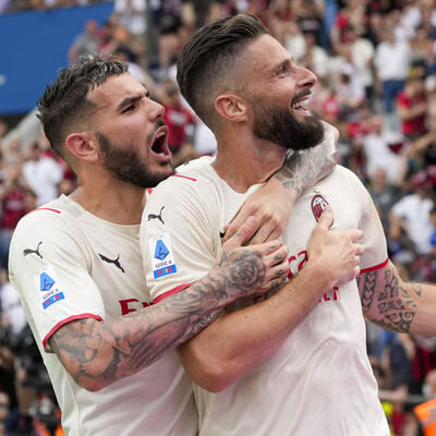 İtalya'da şampiyon Milan!