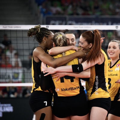 VakıfBank, Avrupa'nın en büyüğü!