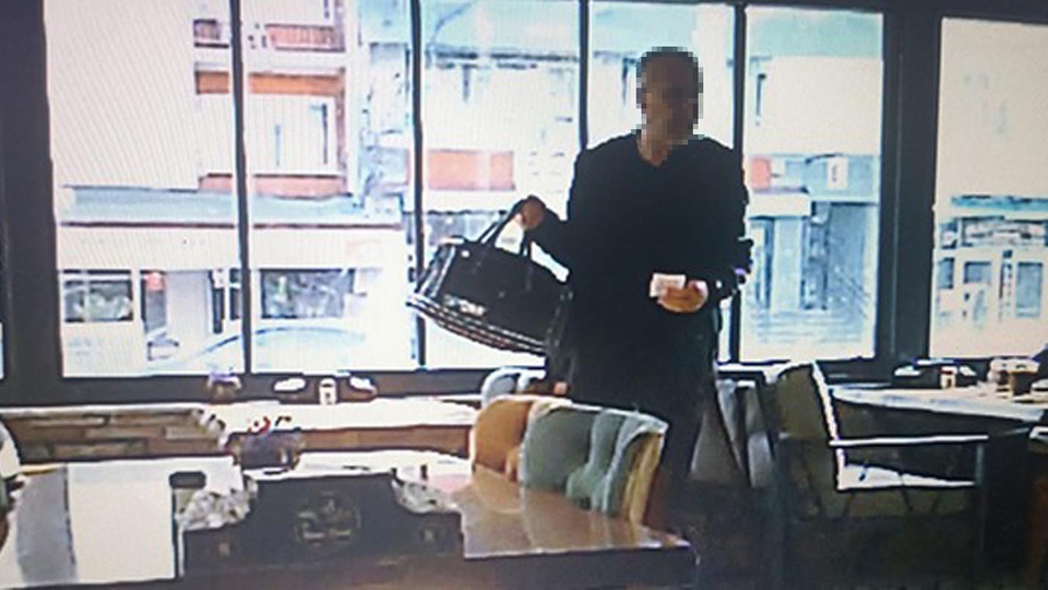 İşte rüşvetin görüntüsü! Avukata dikkat çeken operasyon