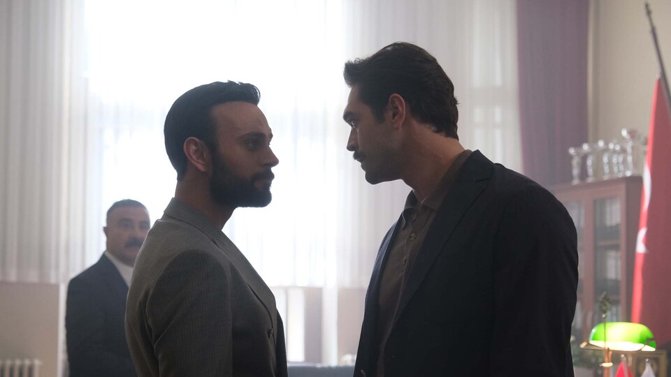 Kara Tahta 7. son bölüm izle!