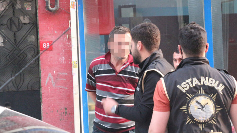İstanbul'da 74 kişilik çeteye şafak operasyonu