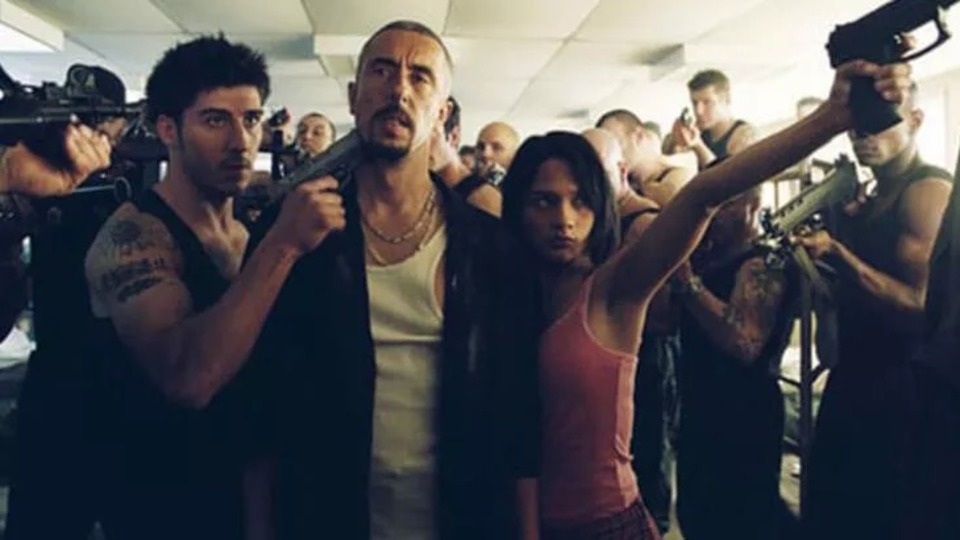 Banliyö 13 filminin konusu ve kadrosu