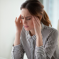 Kronik migren belirtileri