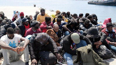 Geri itilen 45 kaçak göçmen kurtarıldı