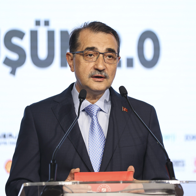 'Karadeniz gazını taşımada ilk kaynak temmuzda'