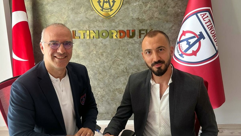 Ahmet İlhan yuvada kaldı