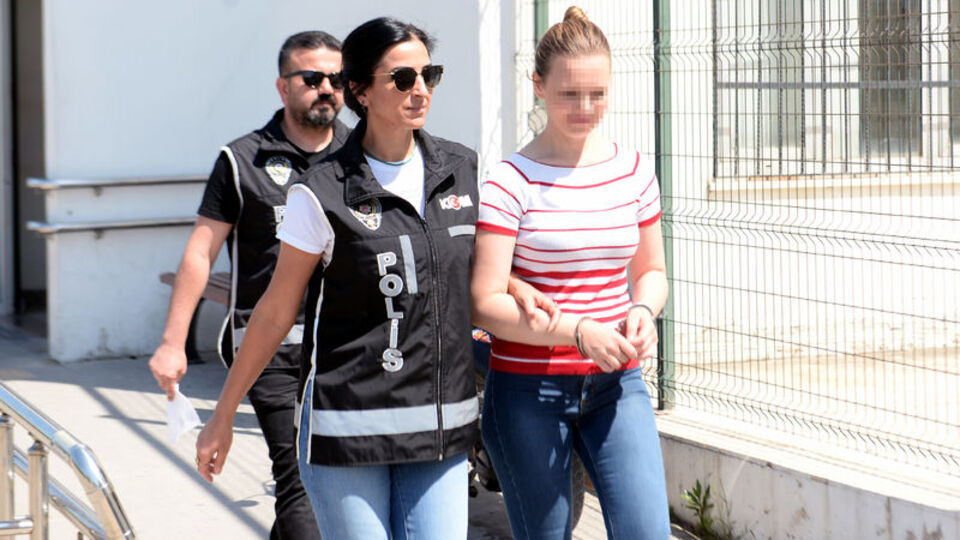 'Cumhurbaşkanı danışmanıyım' yalanıyla 3 milyon lira dolandırmış