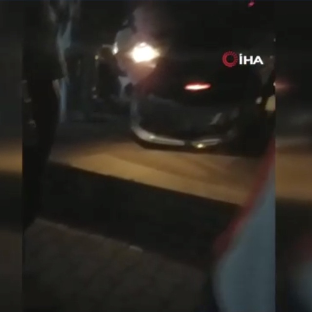 Makas attı bacaklarını kaybetti!