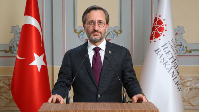 "İstanbul tüm din ve kültürler için özgürlük meşalesi"