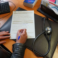 Beş günden fazla hastalanma yasağı