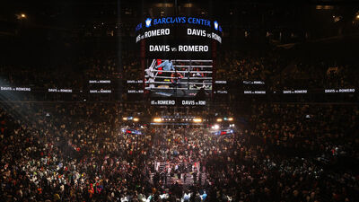 ABD'de yanlış silahlı saldırı alarmı izdihama yol açtı: 16 yaralı