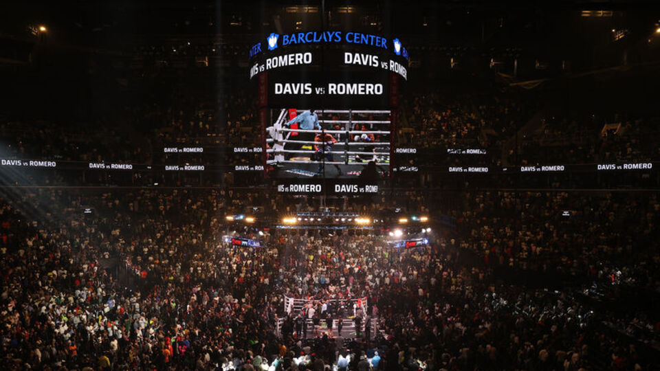 ABD'de yanlış silahlı saldırı alarmı izdihama yol açtı: 16 yaralı