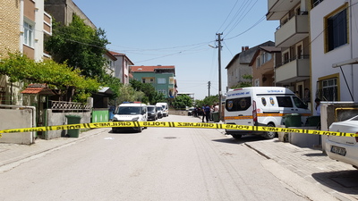 Kocaeli'de kâbus! Silahla eşini öldürüp kızını yaraladı