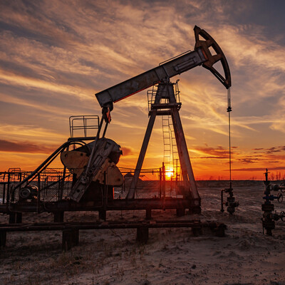 Petrol 2.5 ayın zirvesinde