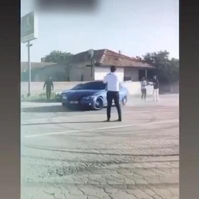 Pes artık! Sırayla 'drift' yaptılar