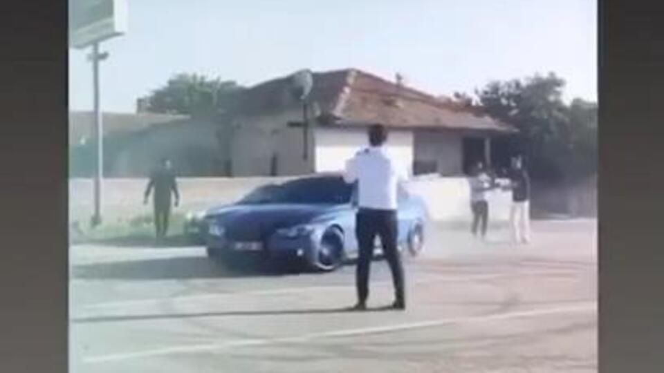 Pes artık! Sırayla 'drift' yaptılar