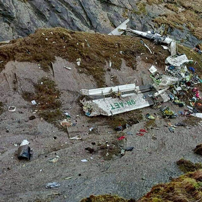 Nepal'de düşen uçaktan kimse kurtulamadı