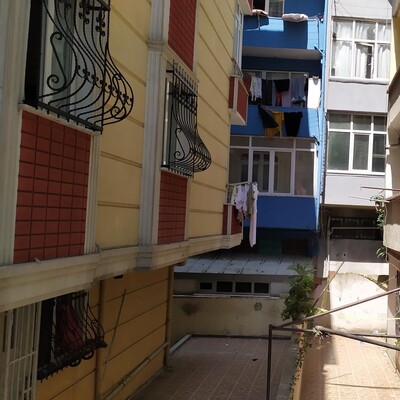 5'inci kattan düşen kadının eski eşi tutuklandı!