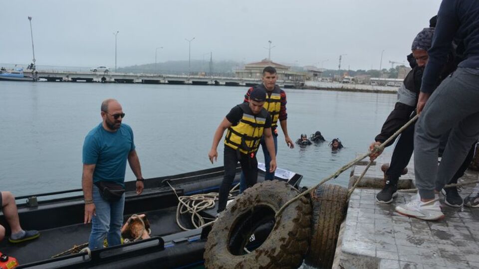 Sinop'ta denizden "çöplük" çıktı