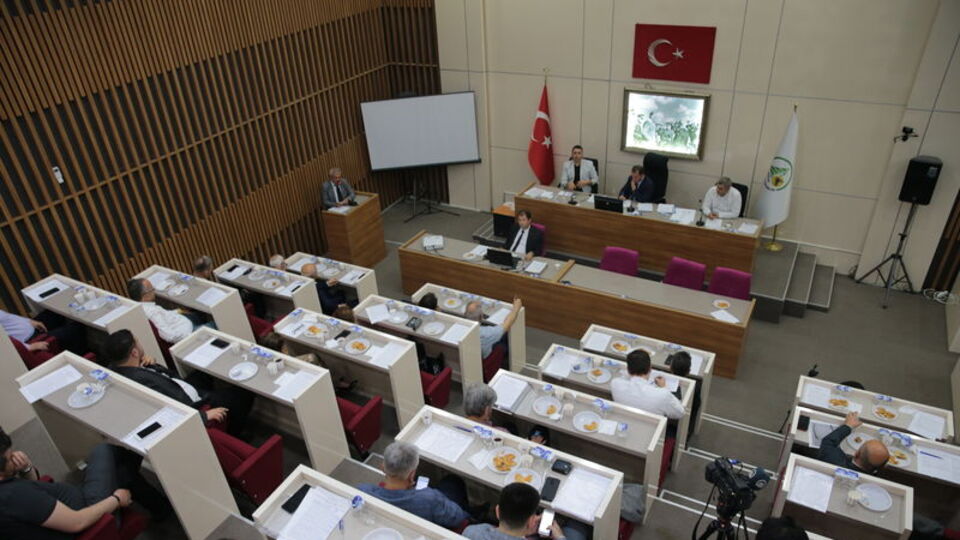 Kadın meclis üyesi için 30 gün koruma kararı