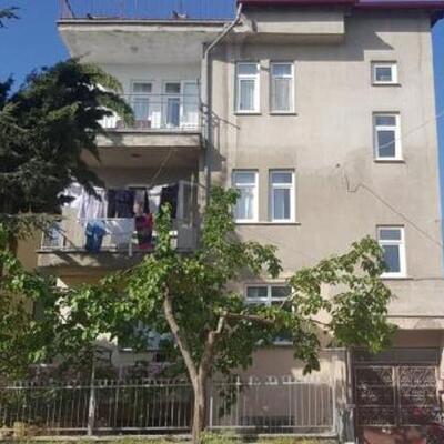 Okumadan imzaladı, evini kaybetti!