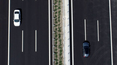 Otoyollarda otomobillerin hız sınırları yükseltildi