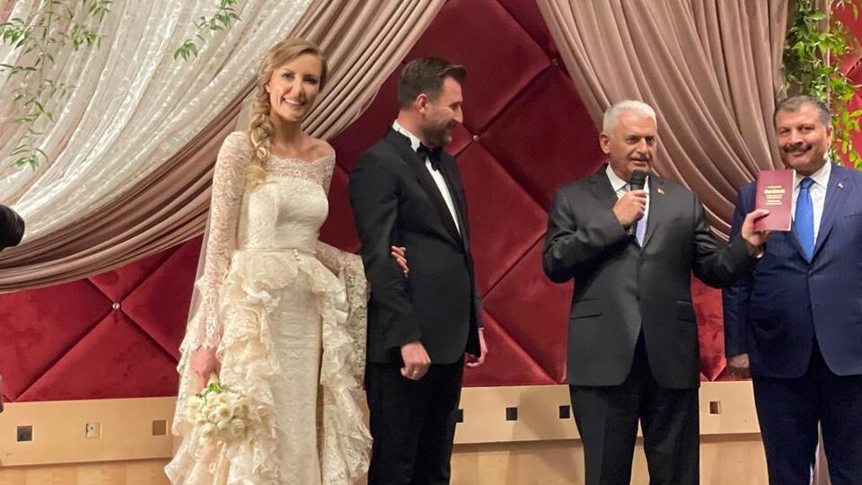 Sağlık Bakanlığı Basın Müşaviri Gözde Kirişçioğlu dünya evine girdi