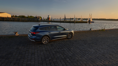 Makyajlı Focus hibrit motor ile geldi